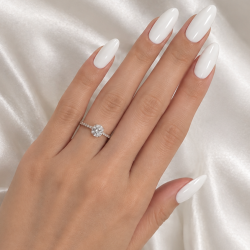 031 Pure White